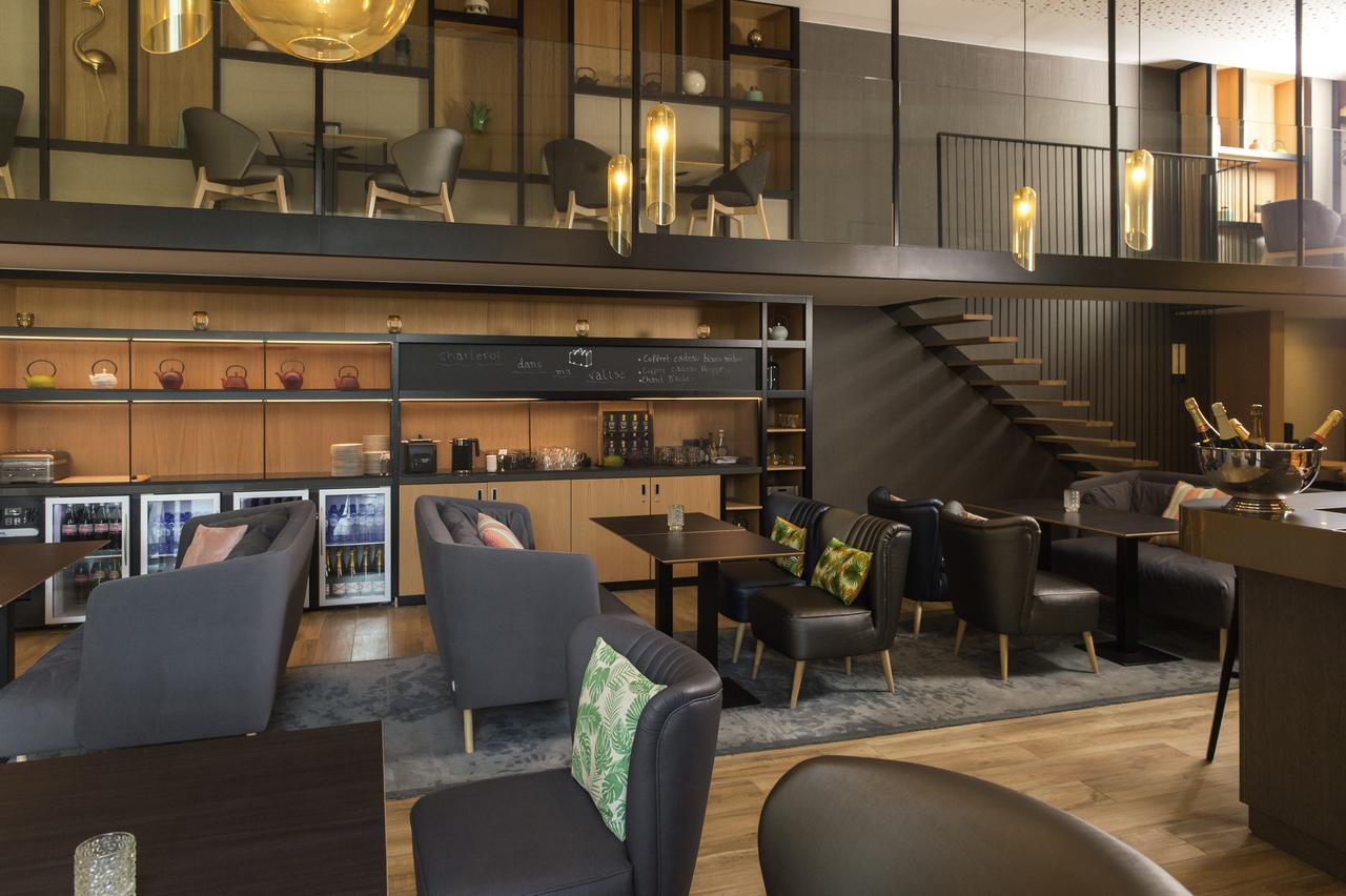Novotel Charleroi Centre Экстерьер фото